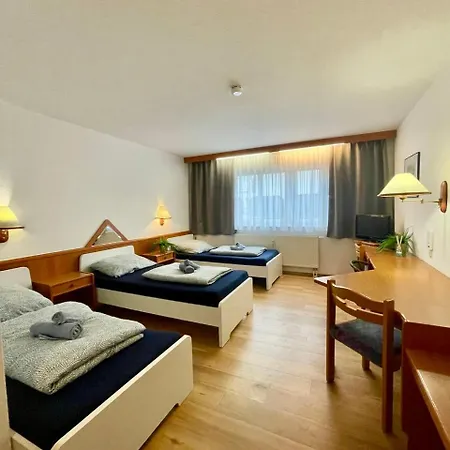 Apartman Bei Nuernberg, Fuer 3, 102 Schwanstetten