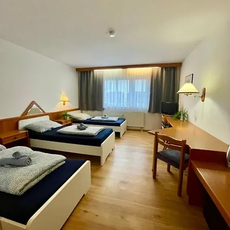 Bei Nuernberg, Fuer 3, 102 Apartman *