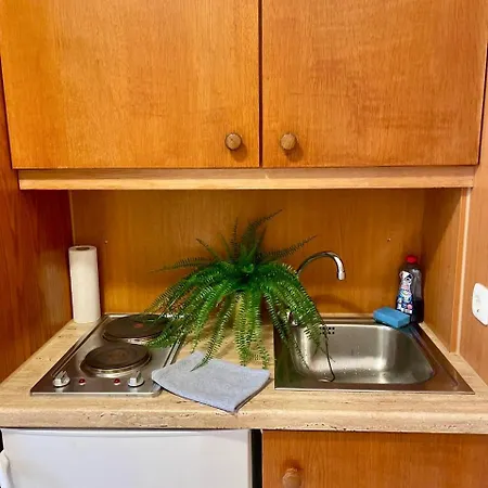Bei Nuernberg, Fuer 3, 102 Apartman Schwanstetten
